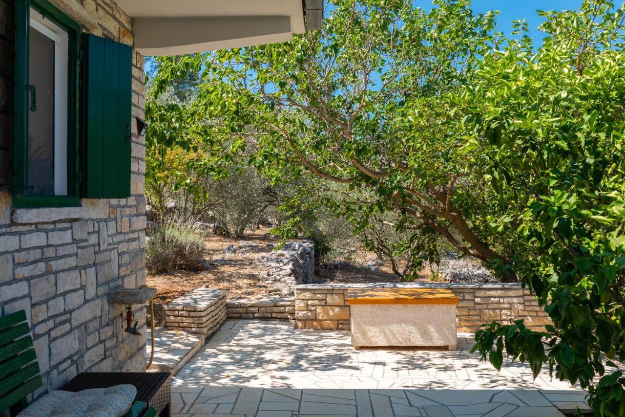 Holiday Home Liberan Vela Luka Exteriör bild