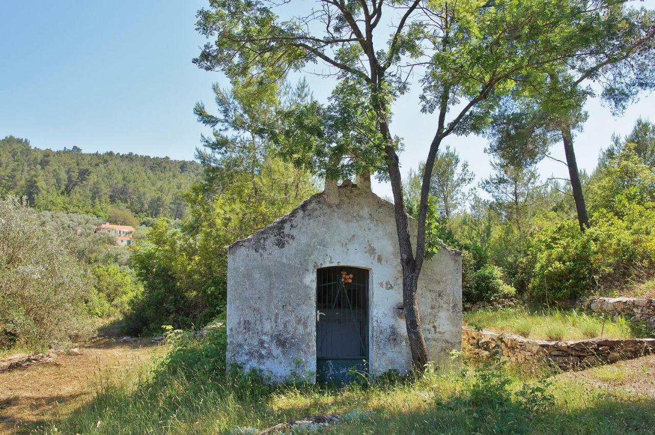 Holiday Home Liberan Vela Luka Exteriör bild