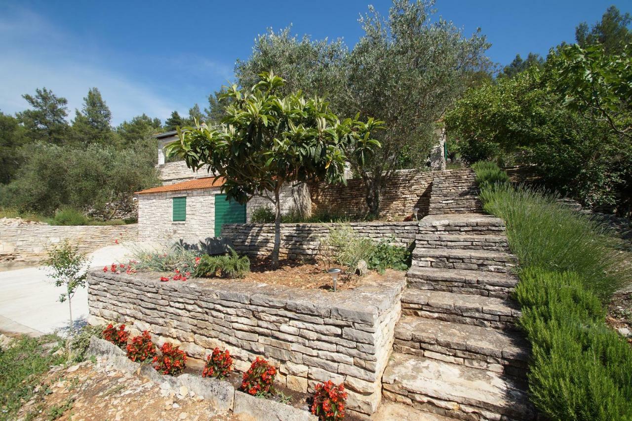 Holiday Home Liberan Vela Luka Exteriör bild